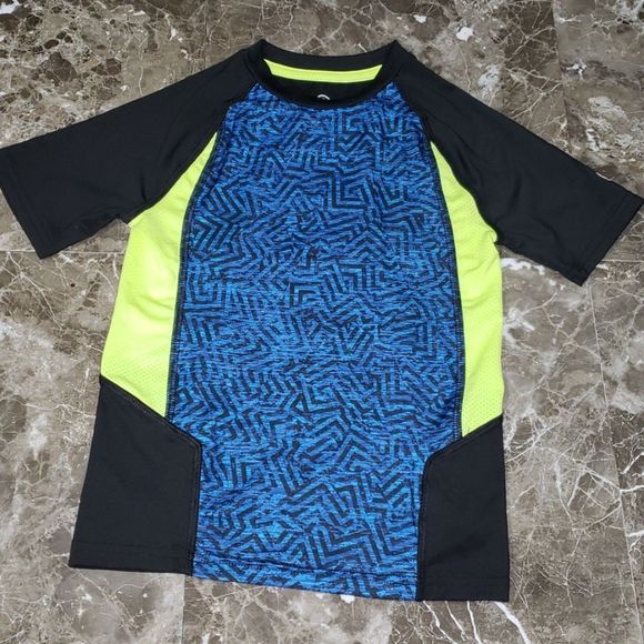 Champion 🎯 Boy's Size 4/5 - Picture 1 of 3